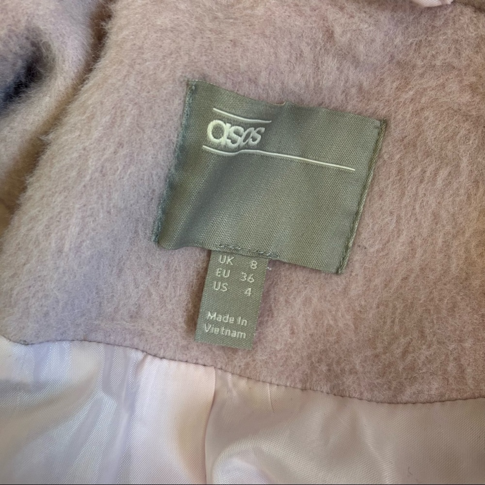 coat - Picture 3 of 3